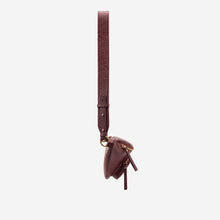 Load image into Gallery viewer, Poppy Beltpack - Burgundy
