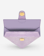 Load image into Gallery viewer, Triangle Mini Box - Purple Lizard
